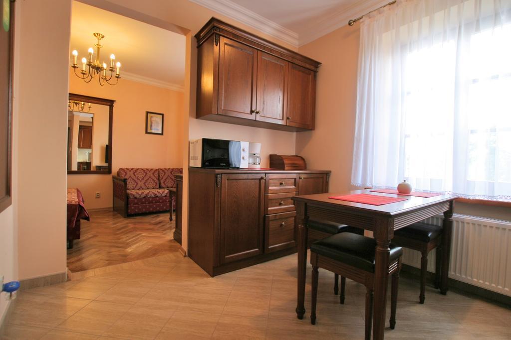 Apartamenty Furta Dominikanska Sandomierz Camera foto