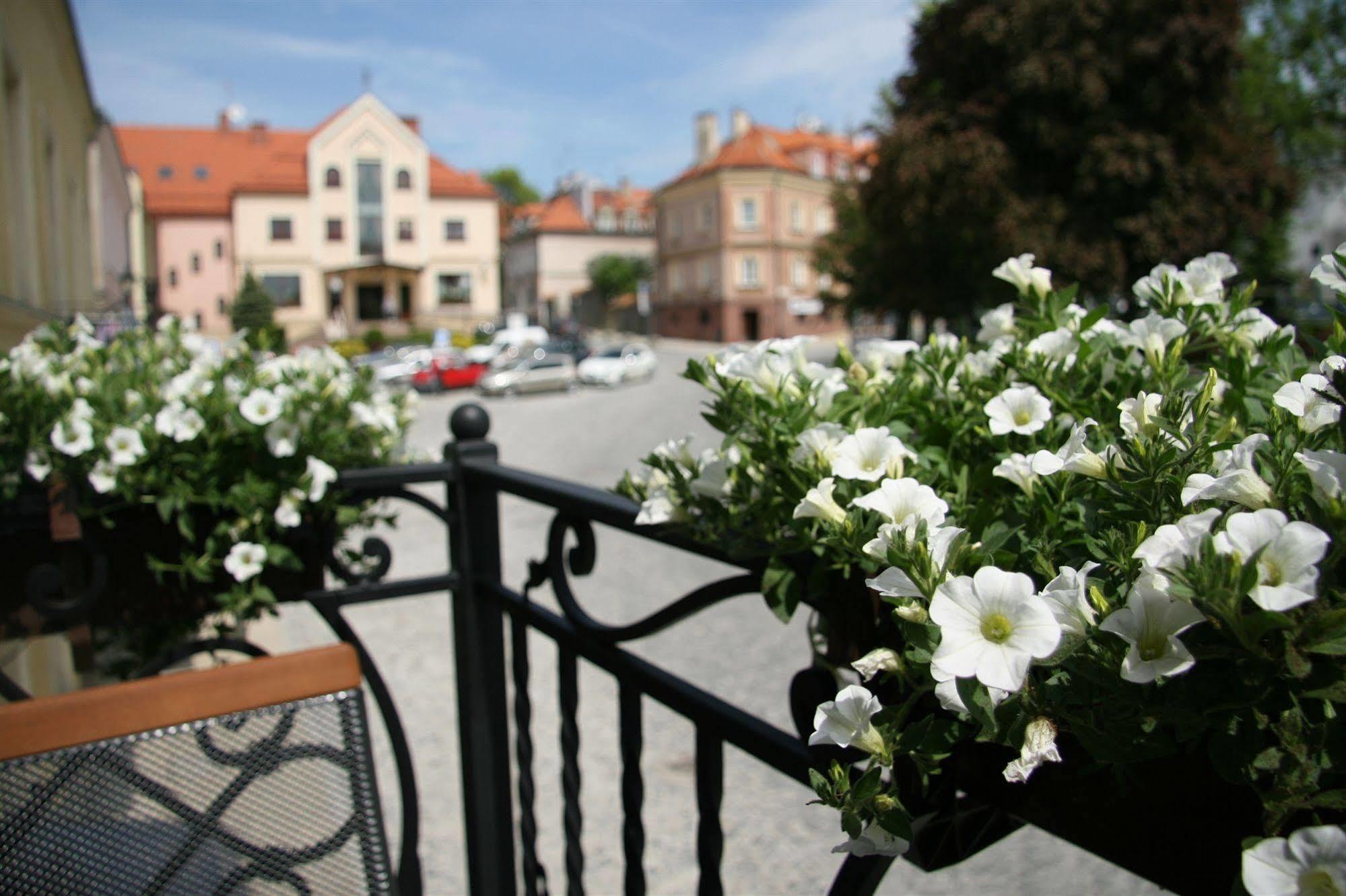 Apartamenty Furta Dominikanska Sandomierz Esterno foto